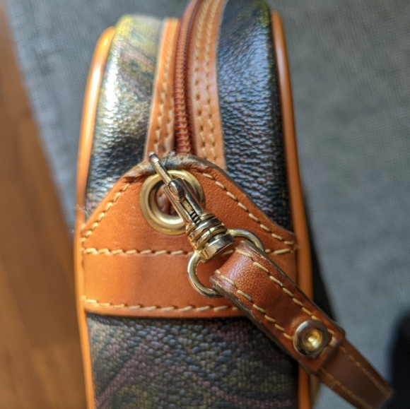 Pierre Balmain Vintage Crossbody Purse - Picture 5 of 7